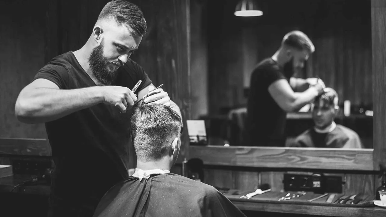 Beyond the Trim: The Upthire Wash & Style Experience